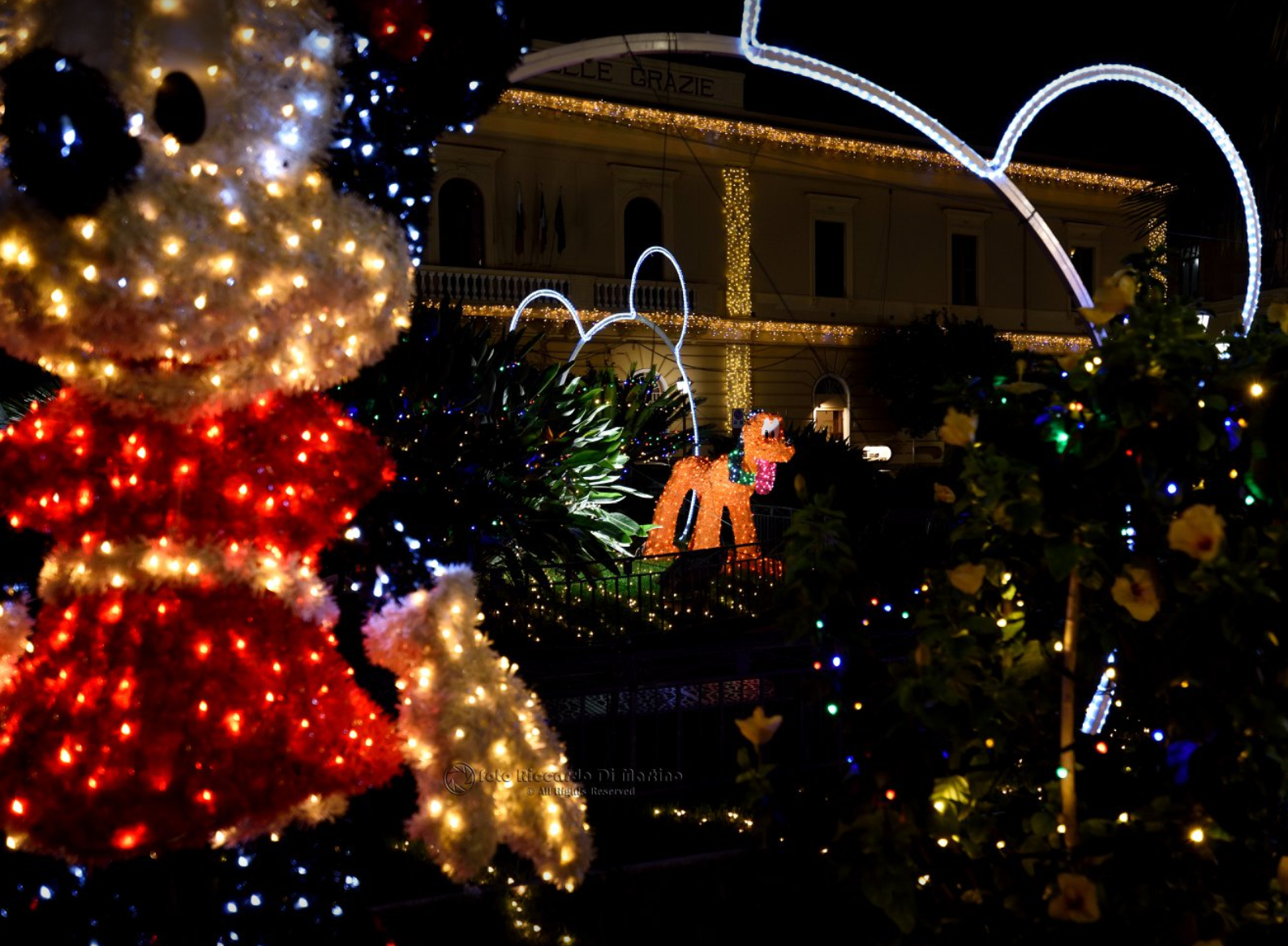 Decorazioni Natalizie Walt Disney.Natale A Sorrento 2018 Il Villaggio Di Babbo Natale Sorrentovibes