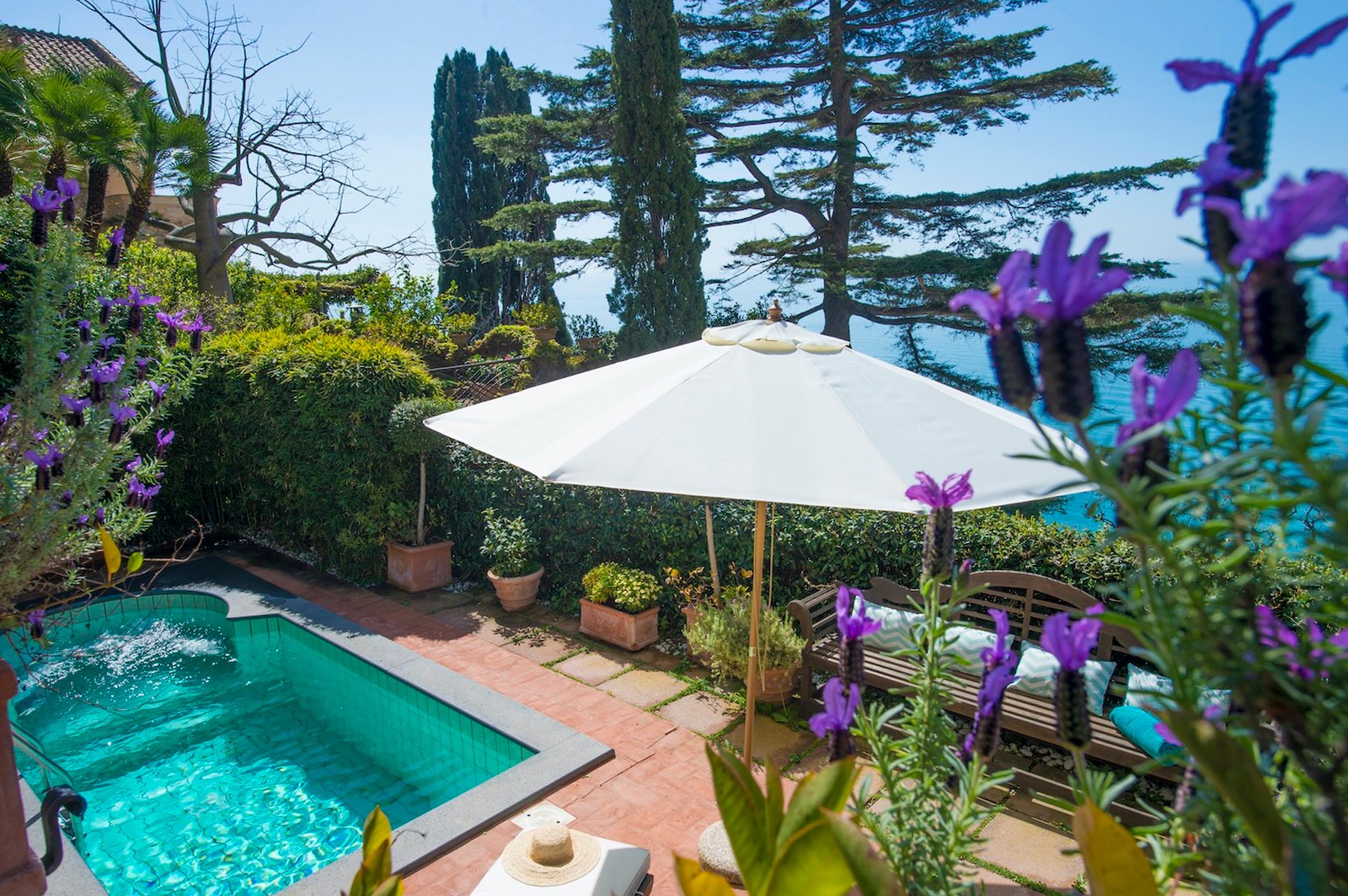 Elegant Family Villa in Positano with Pool